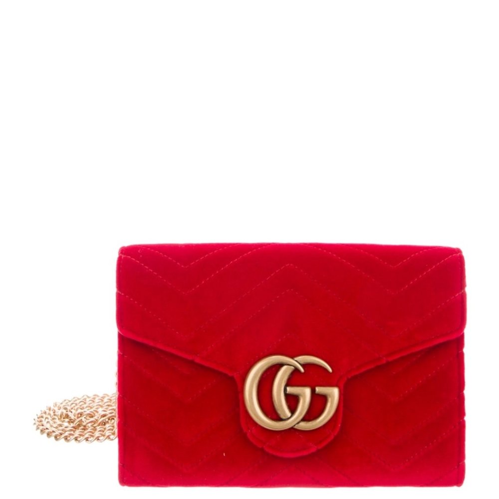 Velvet Matelassé Chain On Wallet gucci